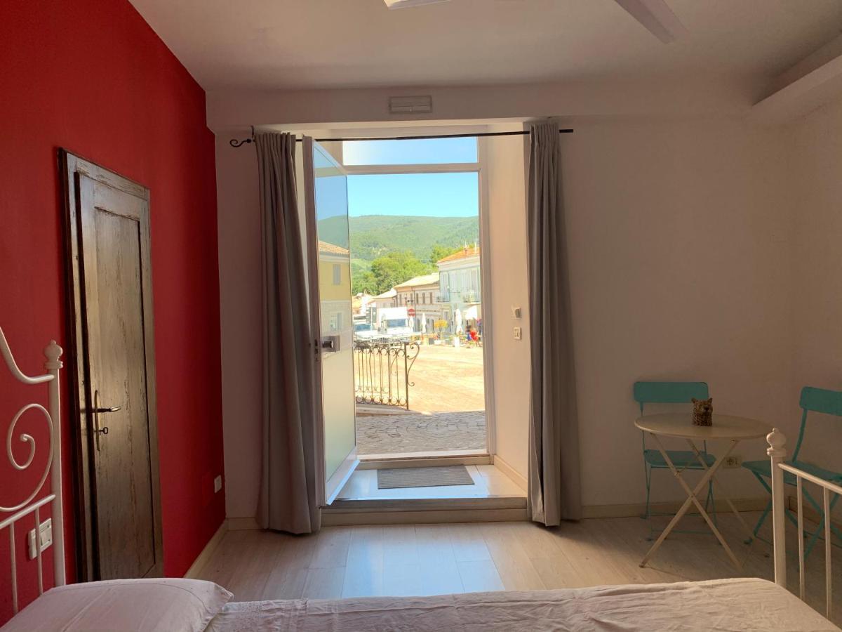 סירולו Charlotte Wix Rooms מראה חיצוני תמונה